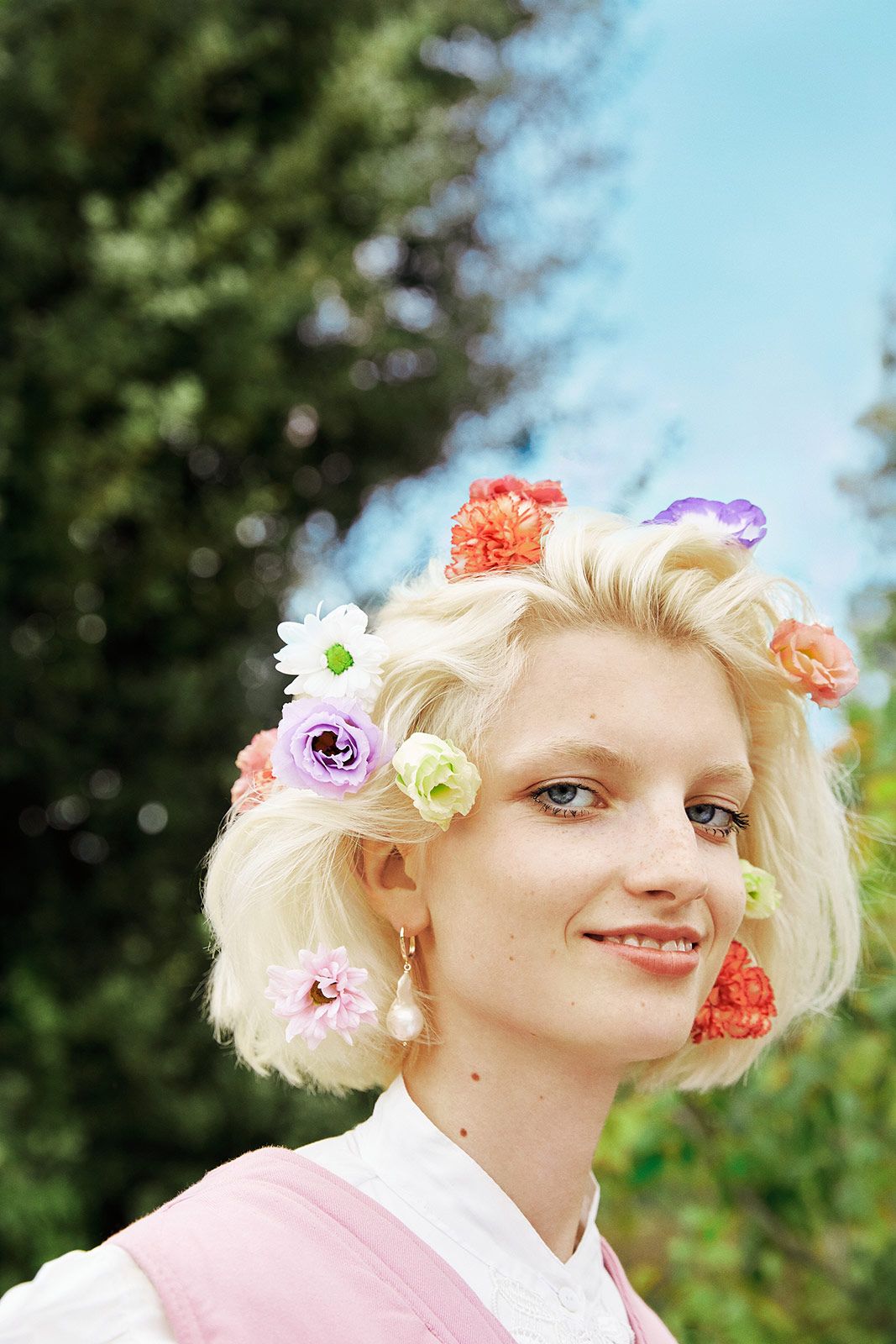 Flowers Make My Laugh  Laia Benavides07.jpg