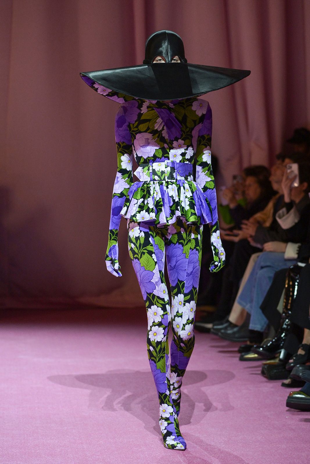 Richard Quinn F W 2022 Metalmagazine 27.jpg