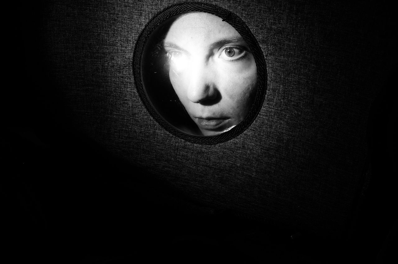 Lisa Bukreyeva Metalmagazine 25.jpg