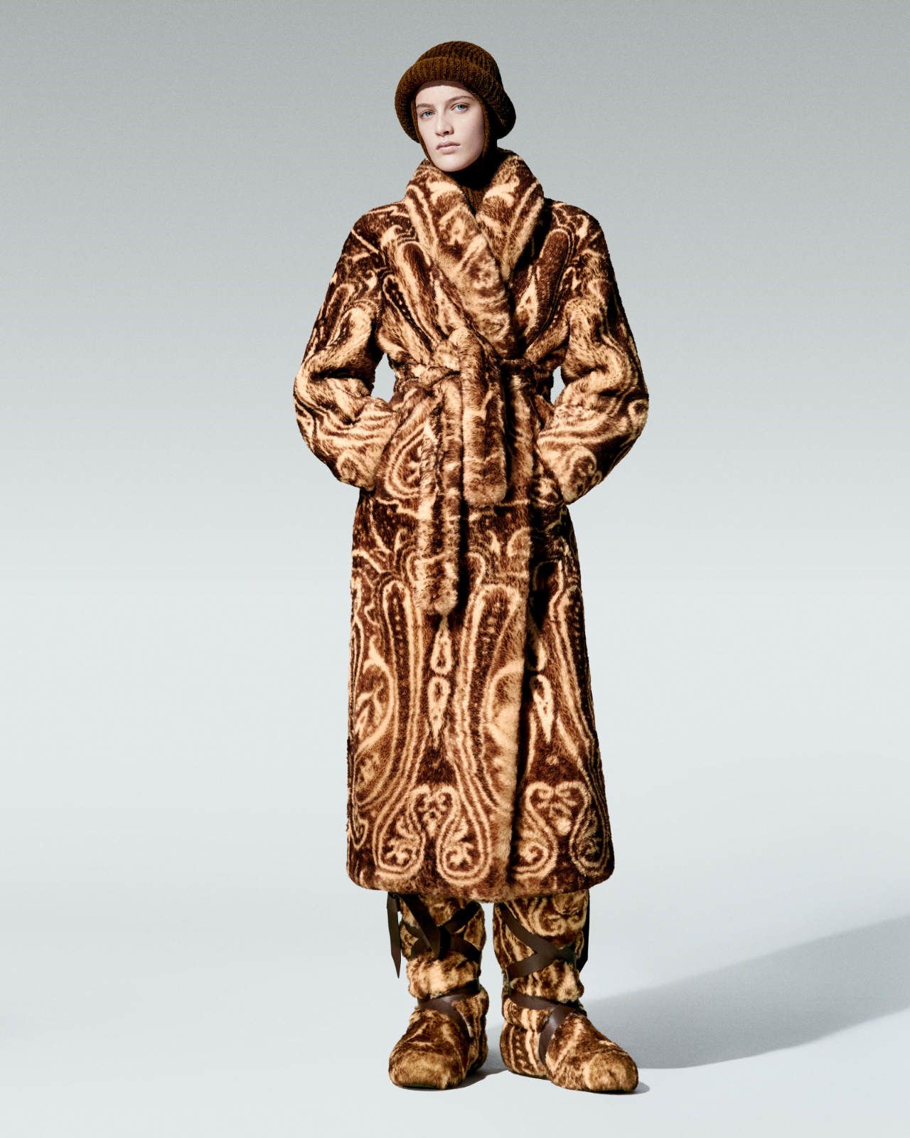 Loro_Piana_Fall_Winter_2026-2027_Womens_Collection_Look_8.jpg