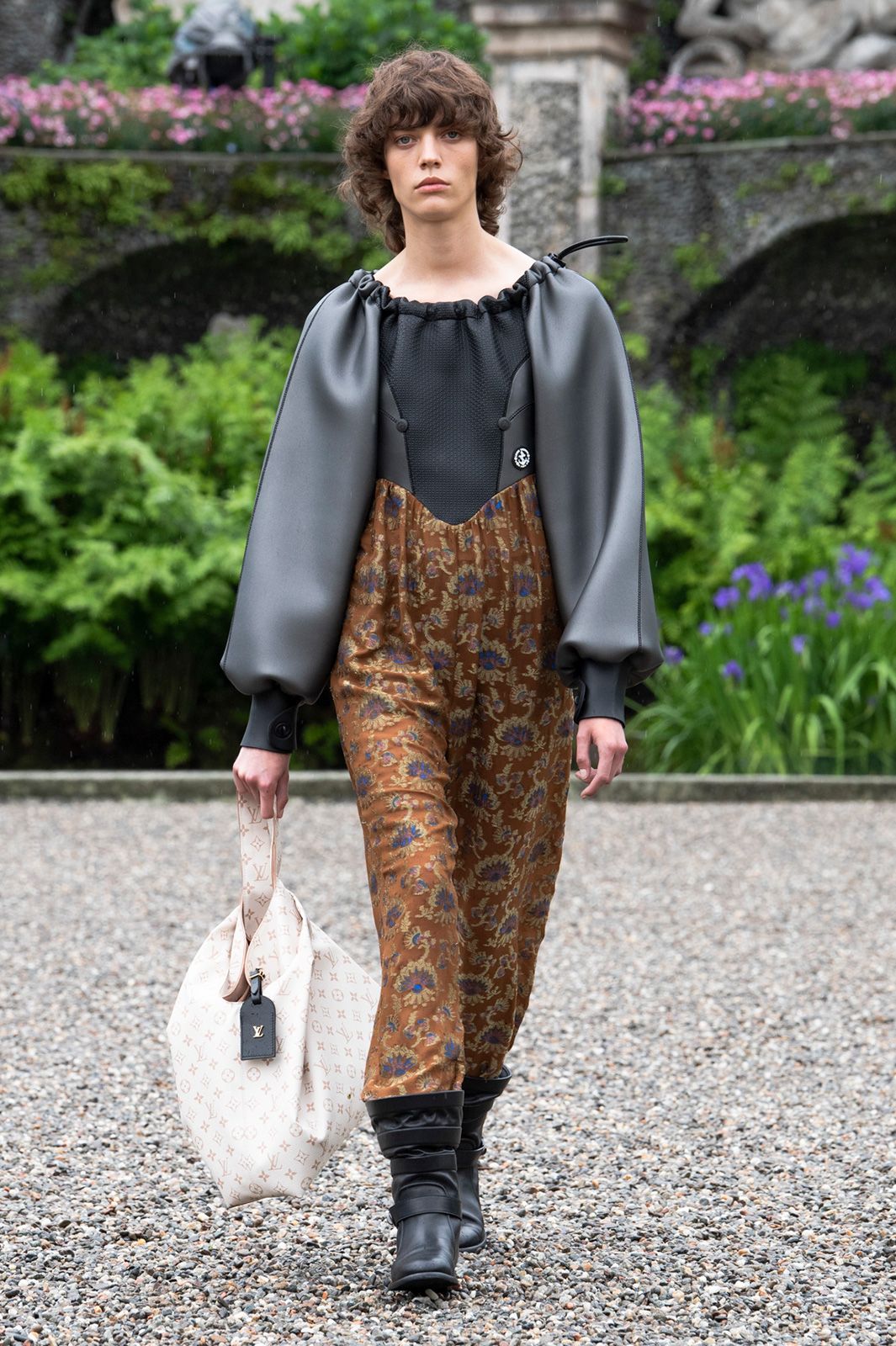 Louis Vuitton Cruise 2024 9.jpg