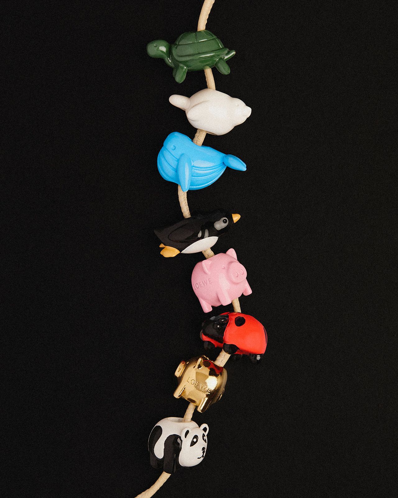 Loewe S S24 Preco Gifting Themes Rgb Cropped 4 X5 5.jpg