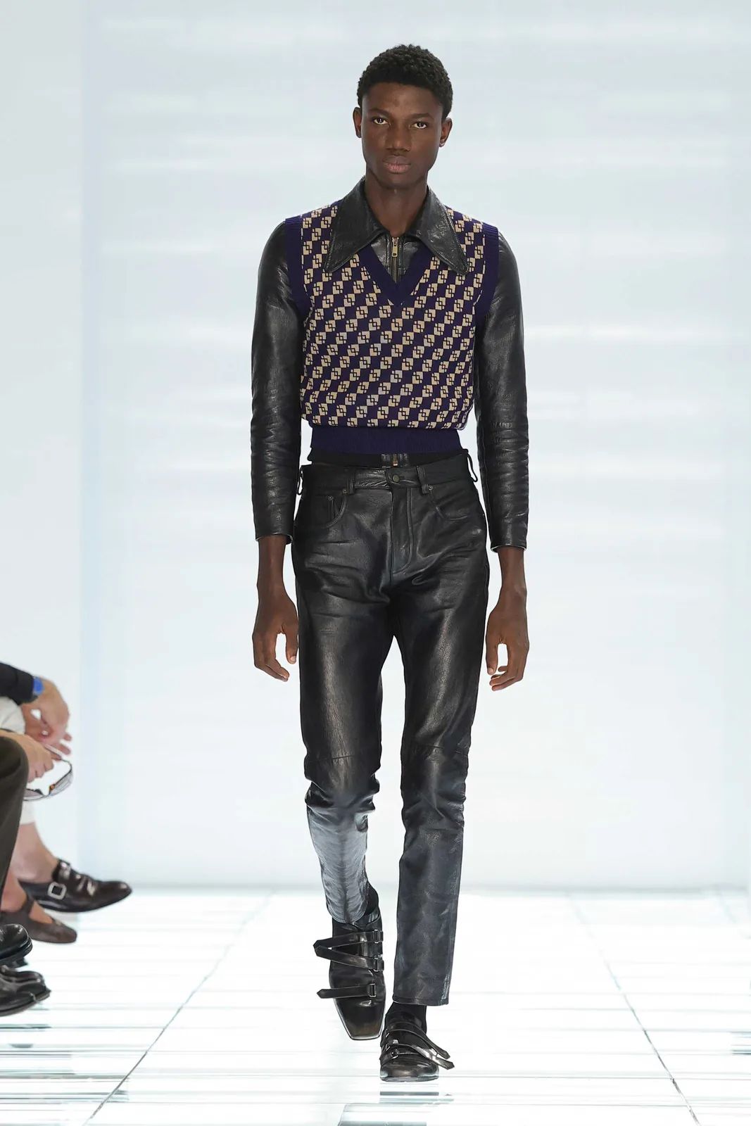 metal-prada-s-s-2027-menswear-03.webp