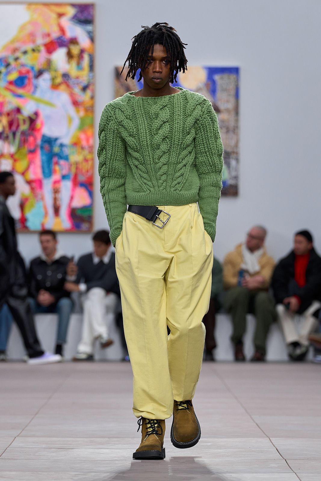 LOEWE_FW24_MW_SHOW_20.jpg