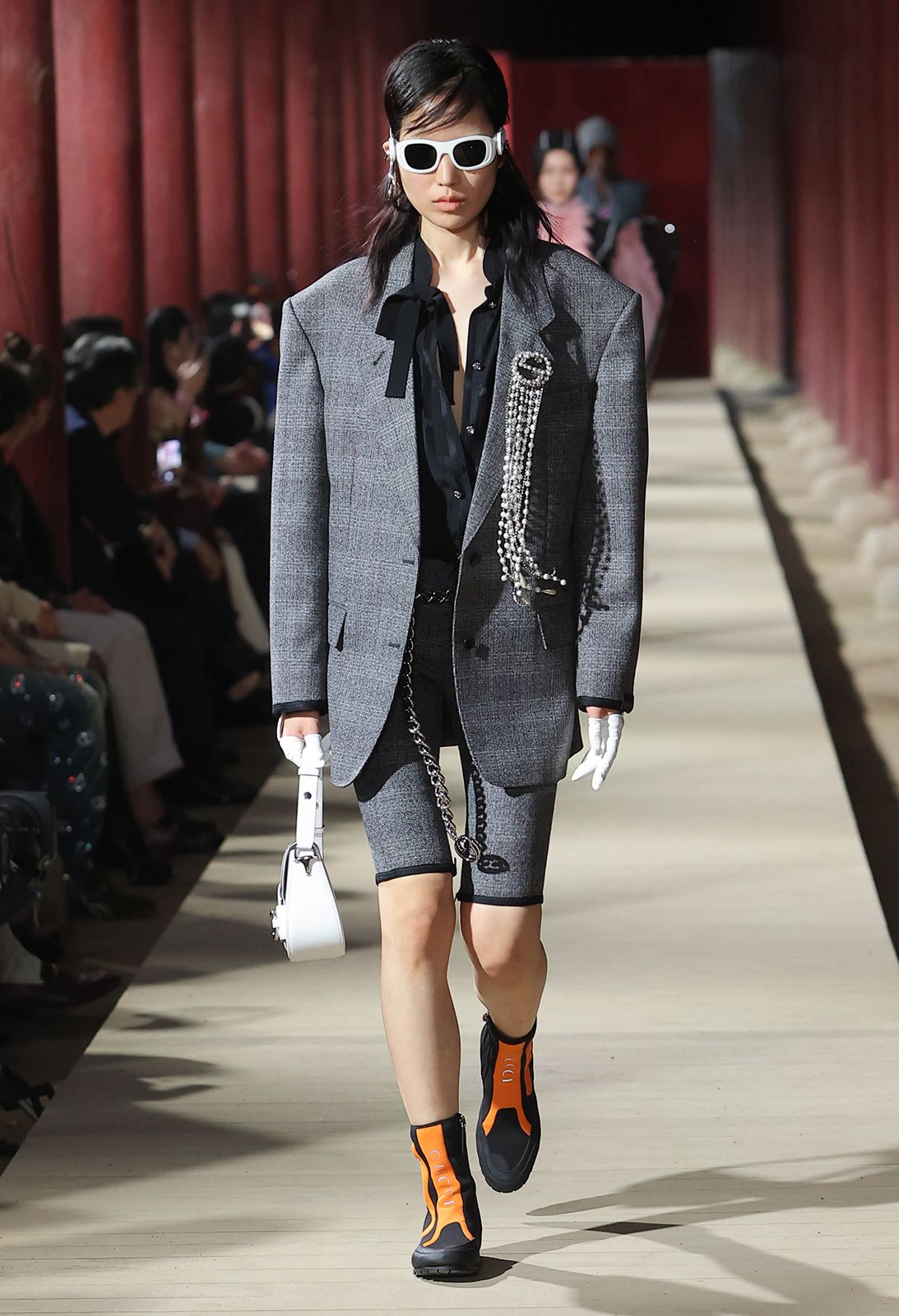 Metal Gucci Cruise 2024 9.jpg