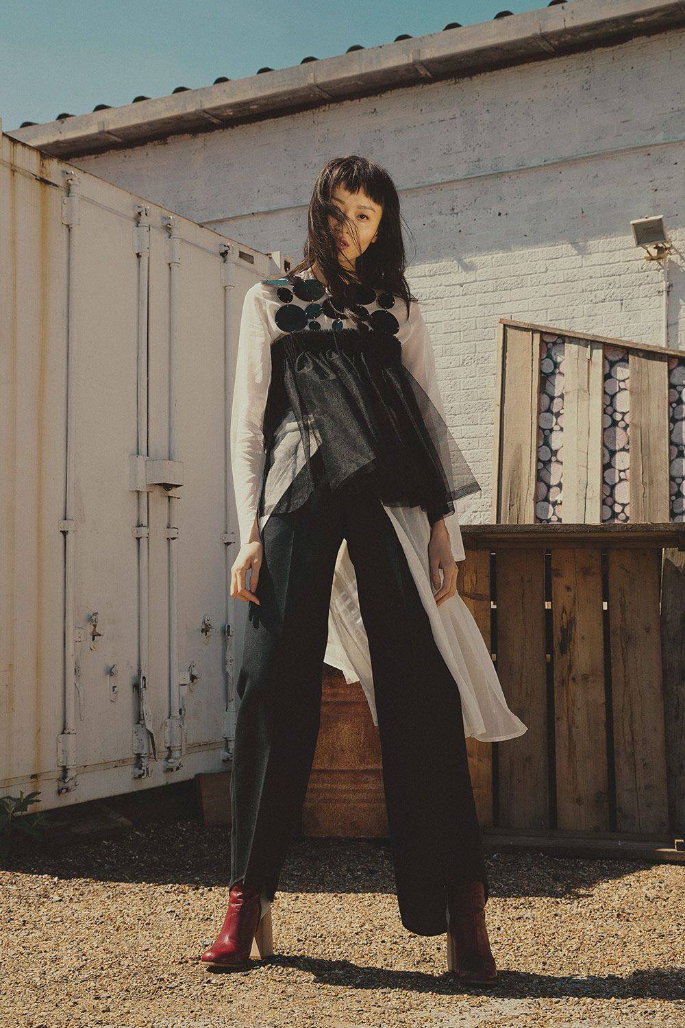 Annie Lai Forgotten Time Metalmagazine 2.jpg