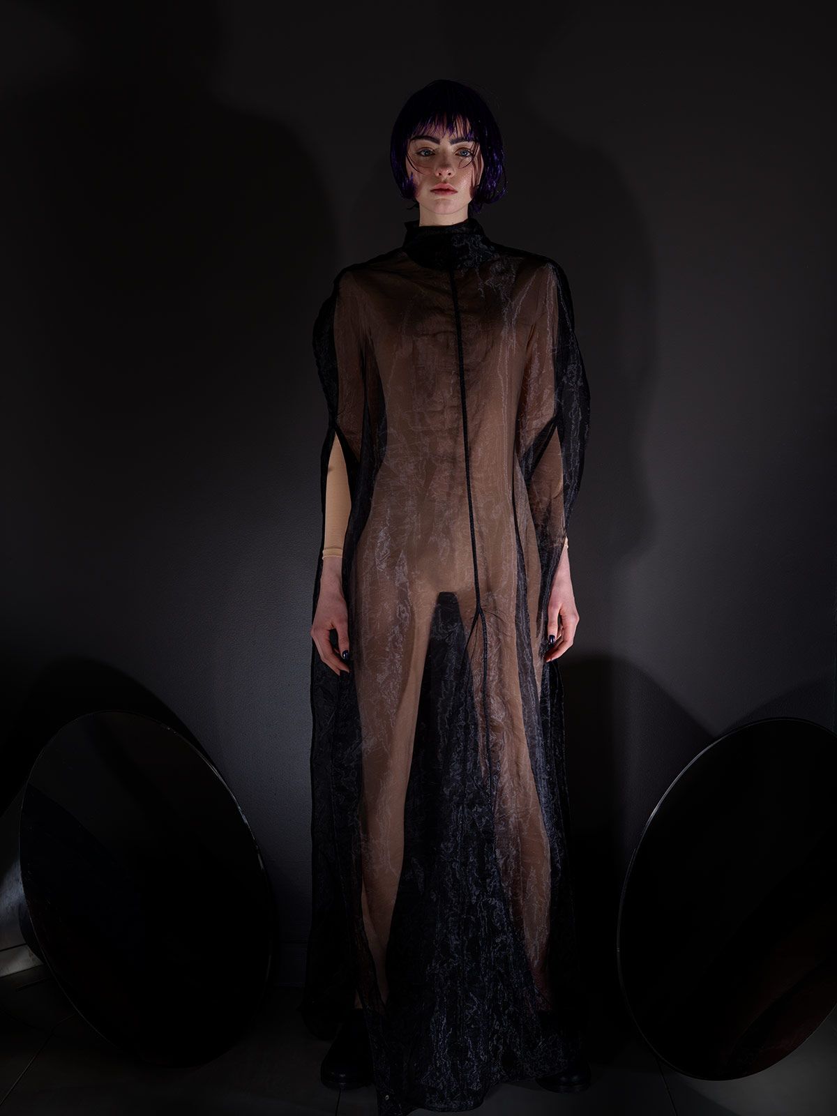 Coco Neuville Metalmagazine37 11.jpg