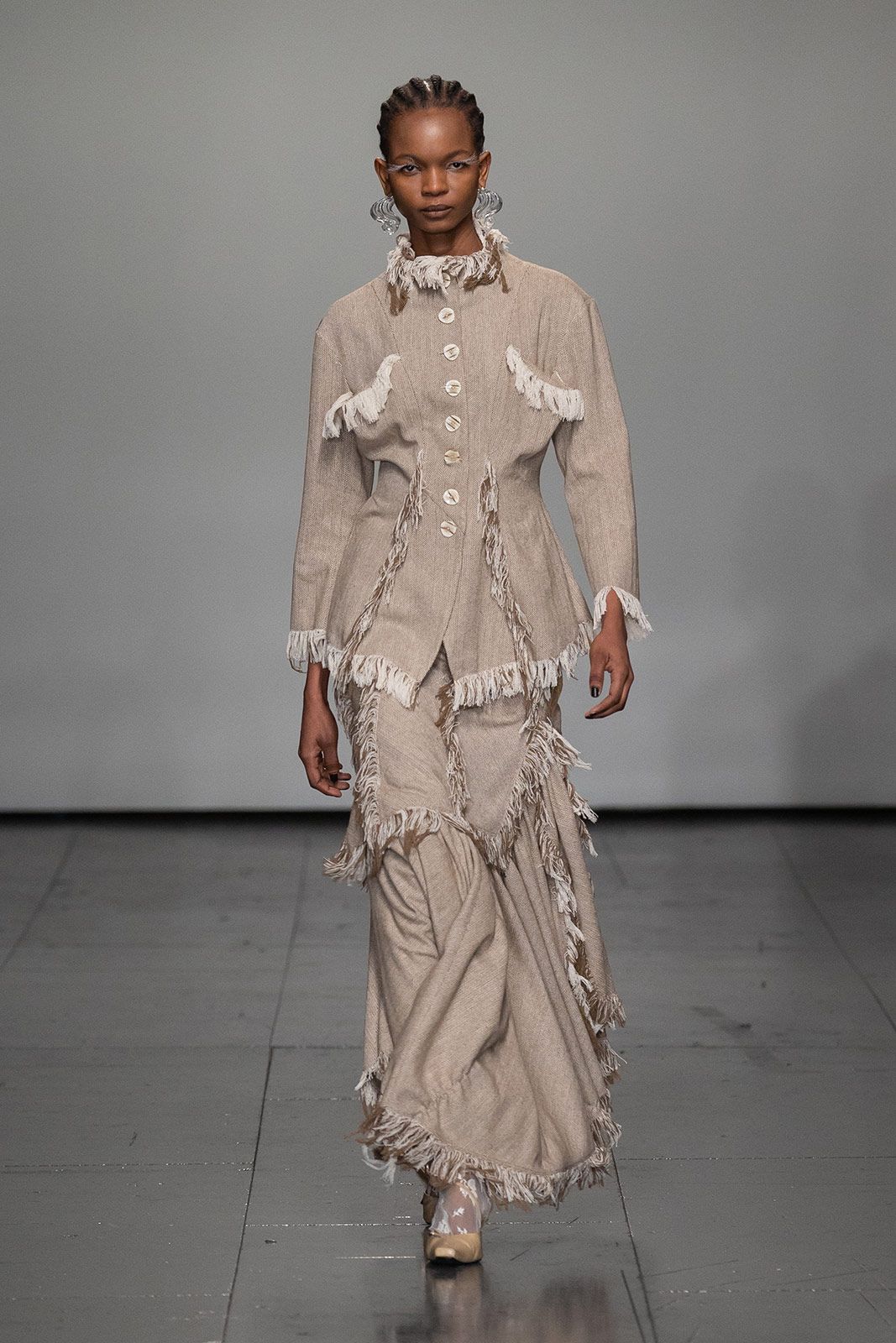 Yuhan Wang Metalmagazine 11.jpg
