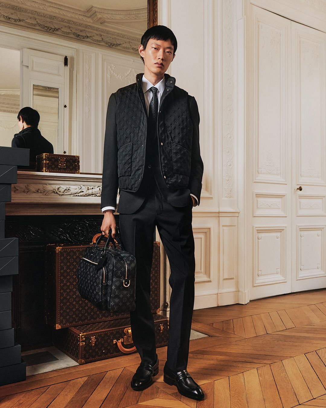 LOUIS-VUITTON-MENrsquo;S-NEW-FORMAL-FALL-WINTER-2025-LOOK-3.jpg