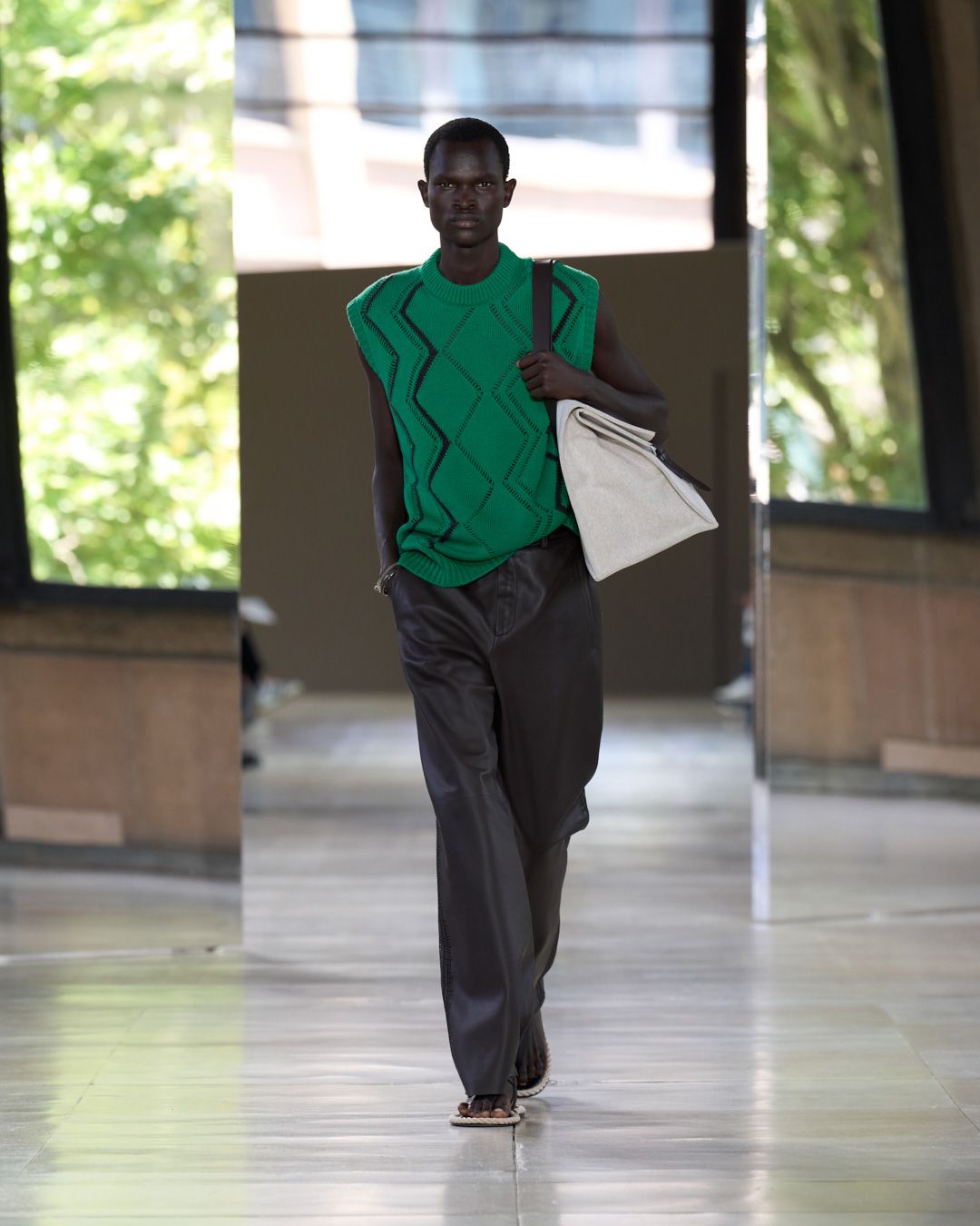 HERMES_MRTW_SHOW_SS26_RUNWAY_18.jpg