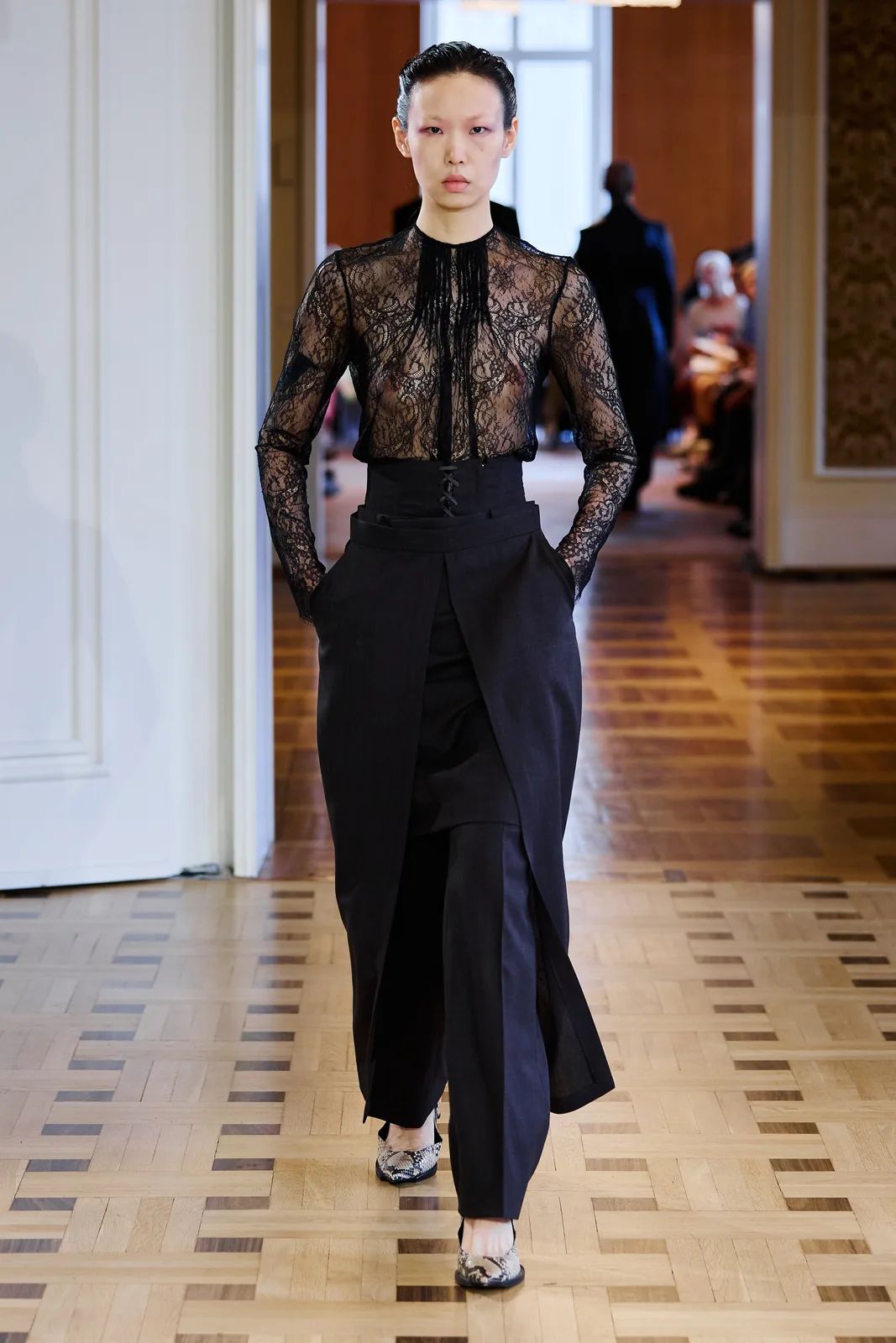 metal-berlin-fashion-week-ss27-john-lawrence-sullivan-06.webp
