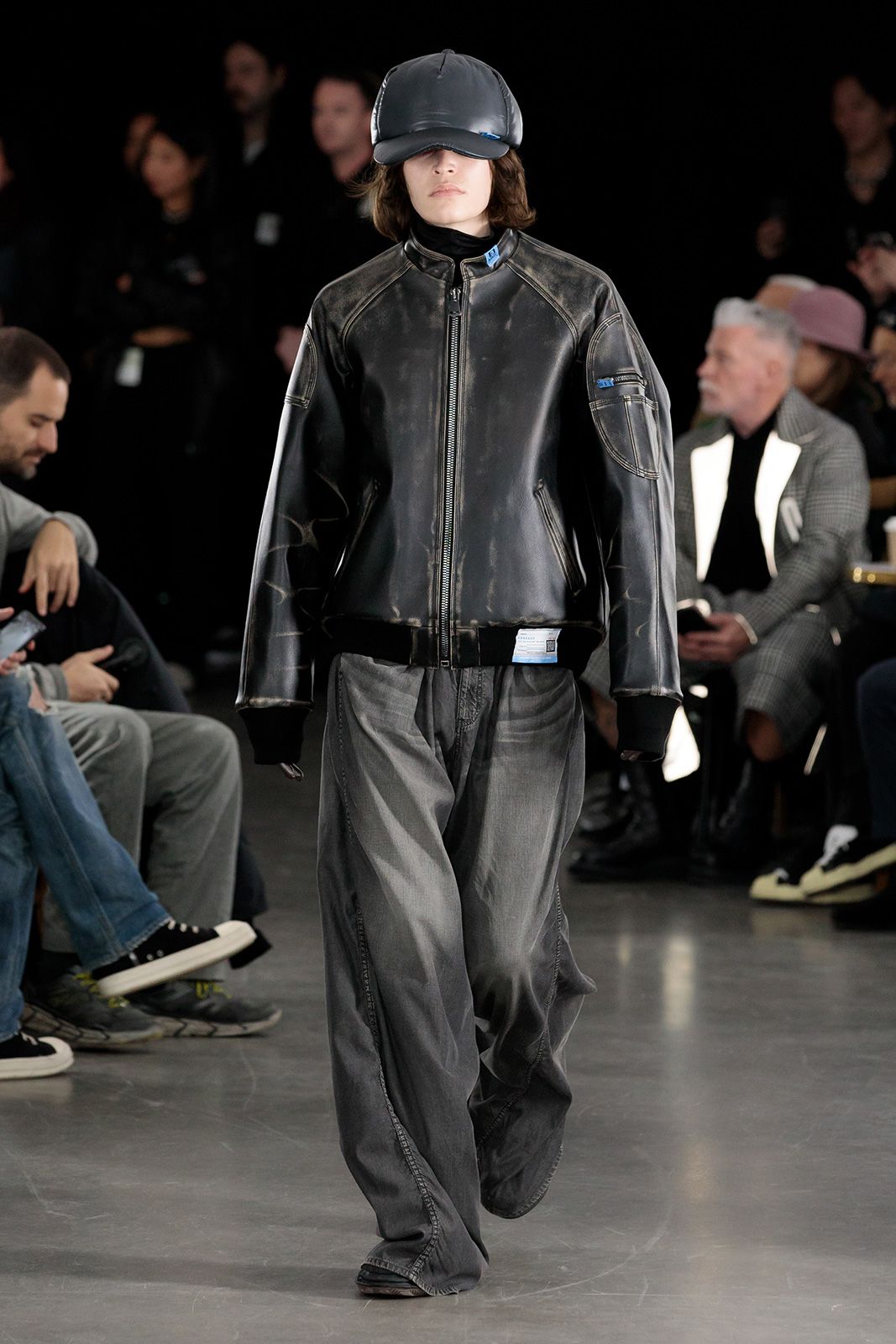 Maison Mihara Yasuhiro F W 2023 56.jpg