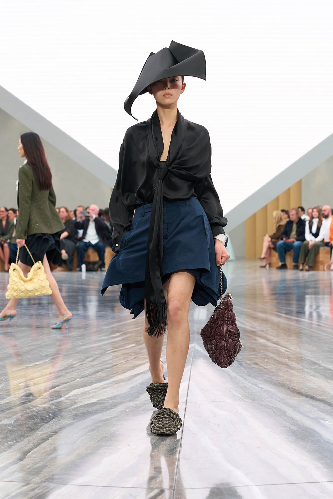DIOR_W_RTW_SS26_9.jpg