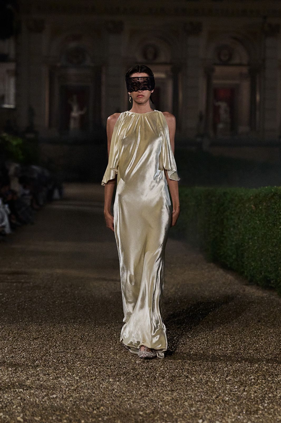 DIOR-CRUISE-26_23.jpg