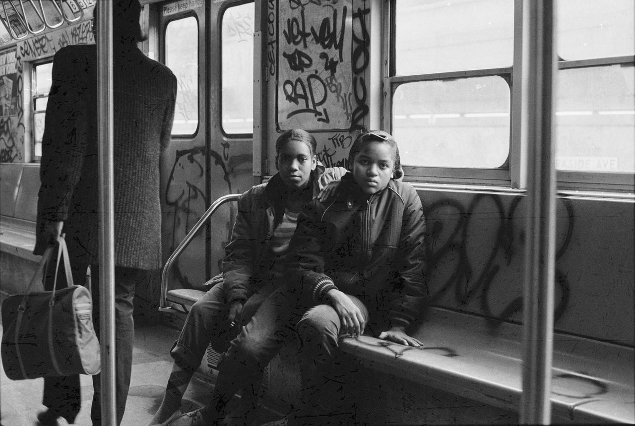 4 Jamel Shabazz Friends Bed Stuy Brooklyn Ny 1981 Copyright Jamel Shabazz Courtesy Galerie Bene Taschen.jpg
