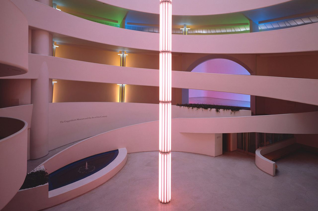 Dan Flavin.jpg