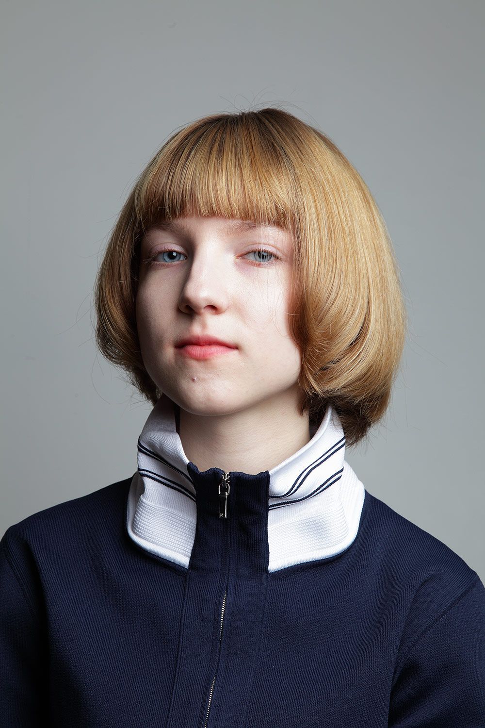 Billie Henrike Stahl Metalmagazine 1.jpg