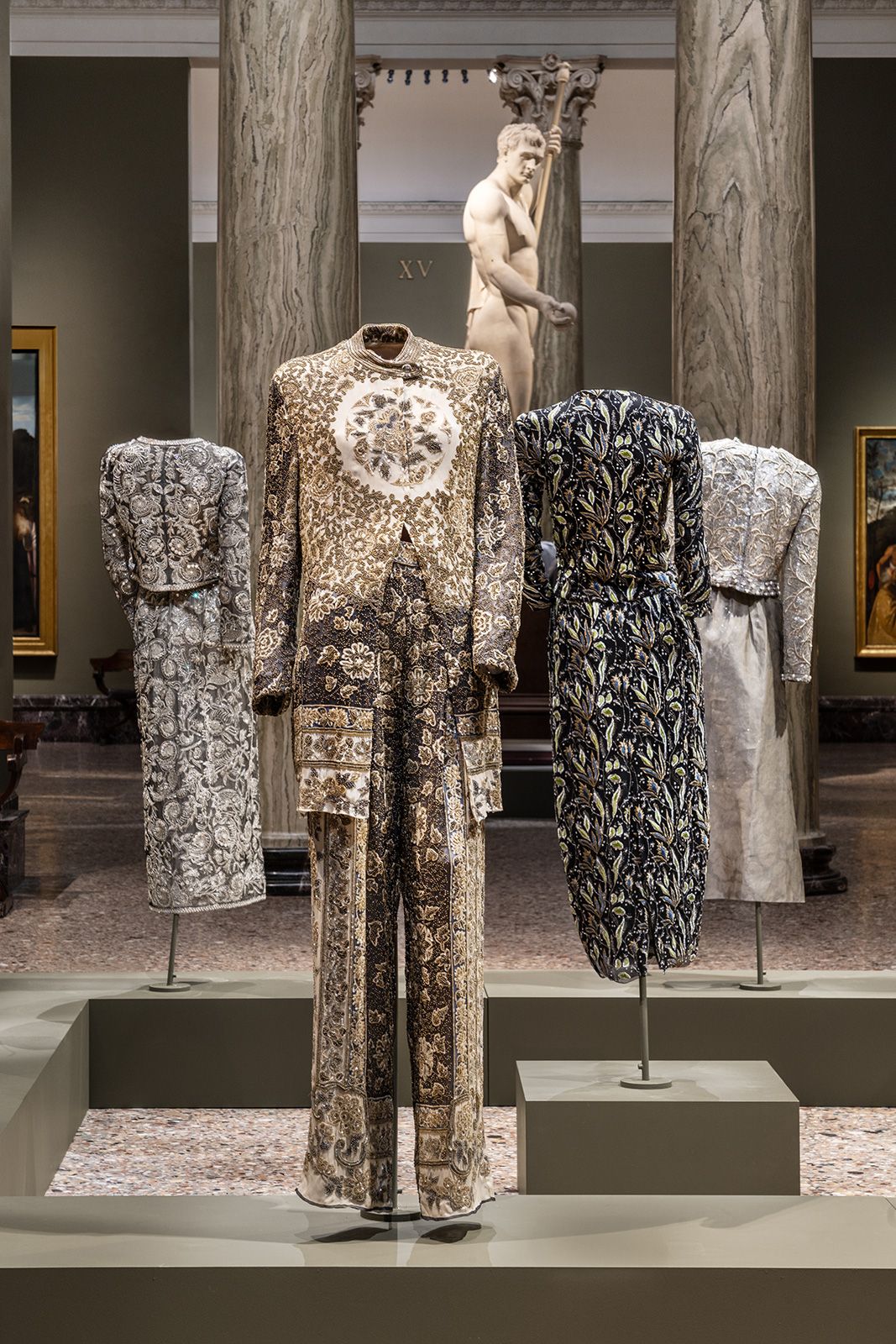 Giorgio-Armani_Milano-Per-Amore_Pinacoteca-di-Brera_5.jpg
