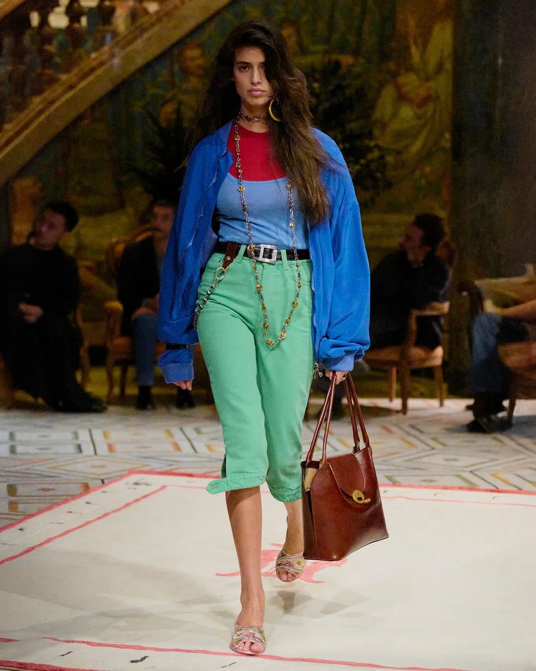 metal-versace-01.webp