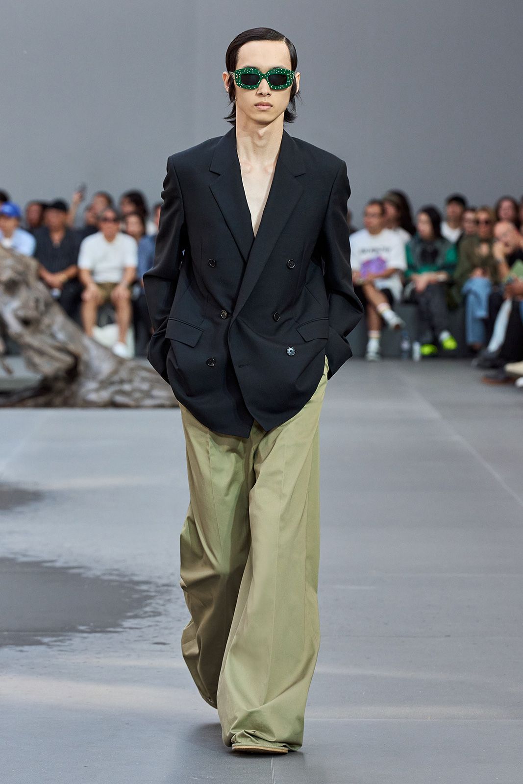 Loewe S S 2024 52.jpg