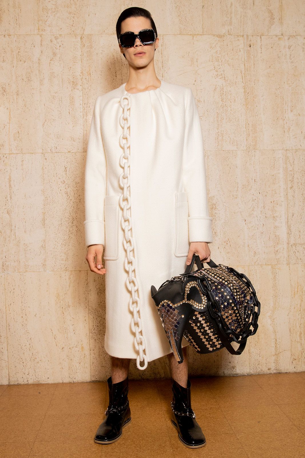 Loewe Men F W20 Metalmagazine 11.jpg