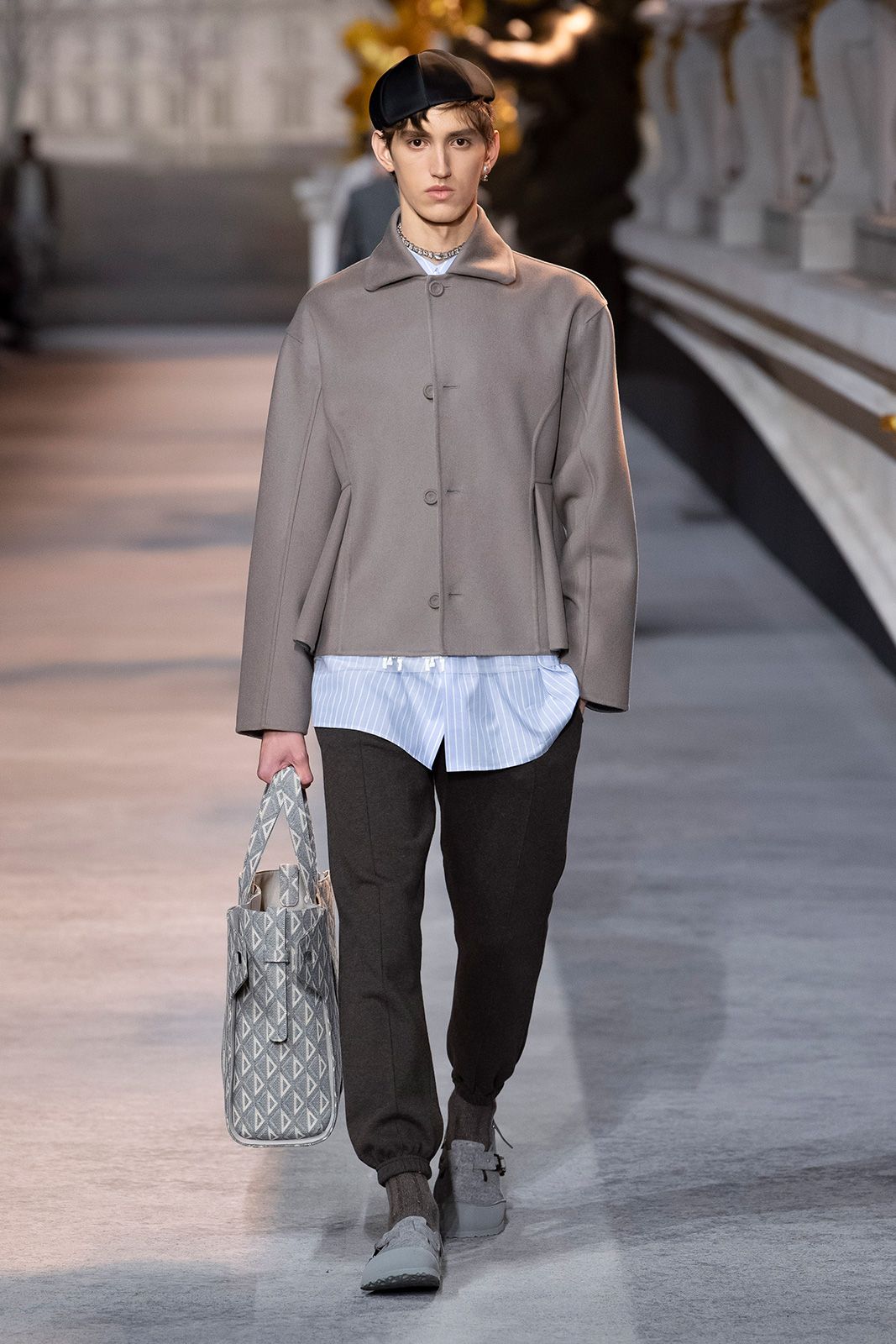 Dior Men W22 23 31.jpg