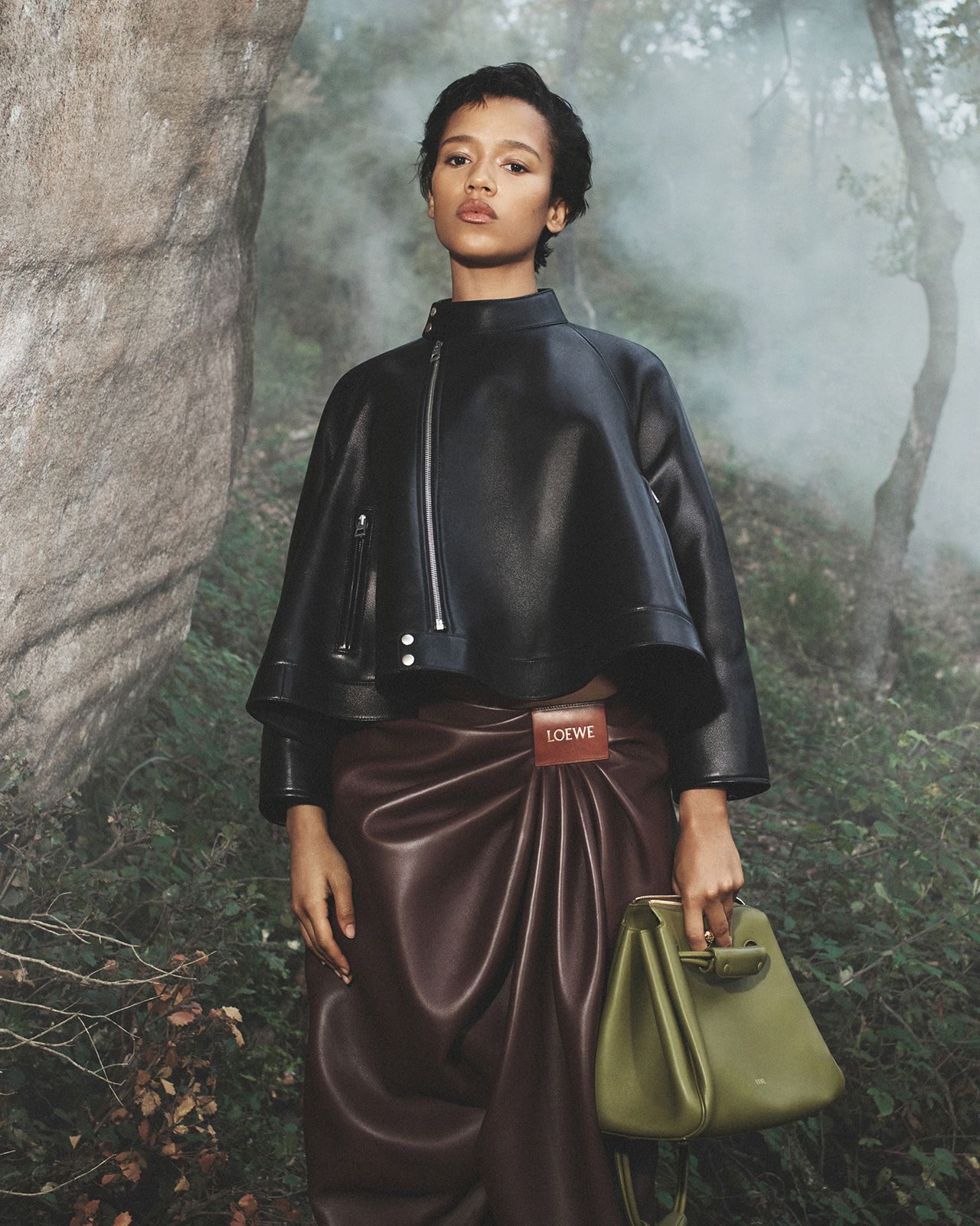 LOEWE_SS25_DAVID_SIMS_CAMPAIGN_15.jpg