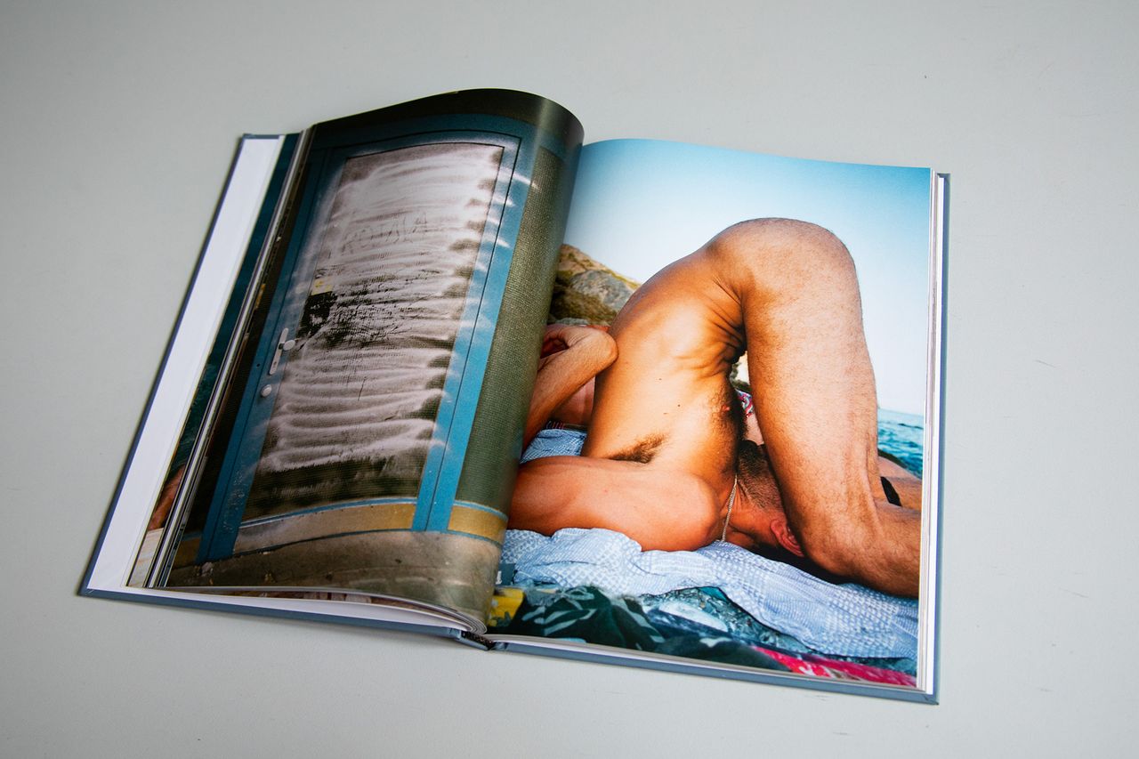 Spyros Rennt Metalmagazine 15.jpg