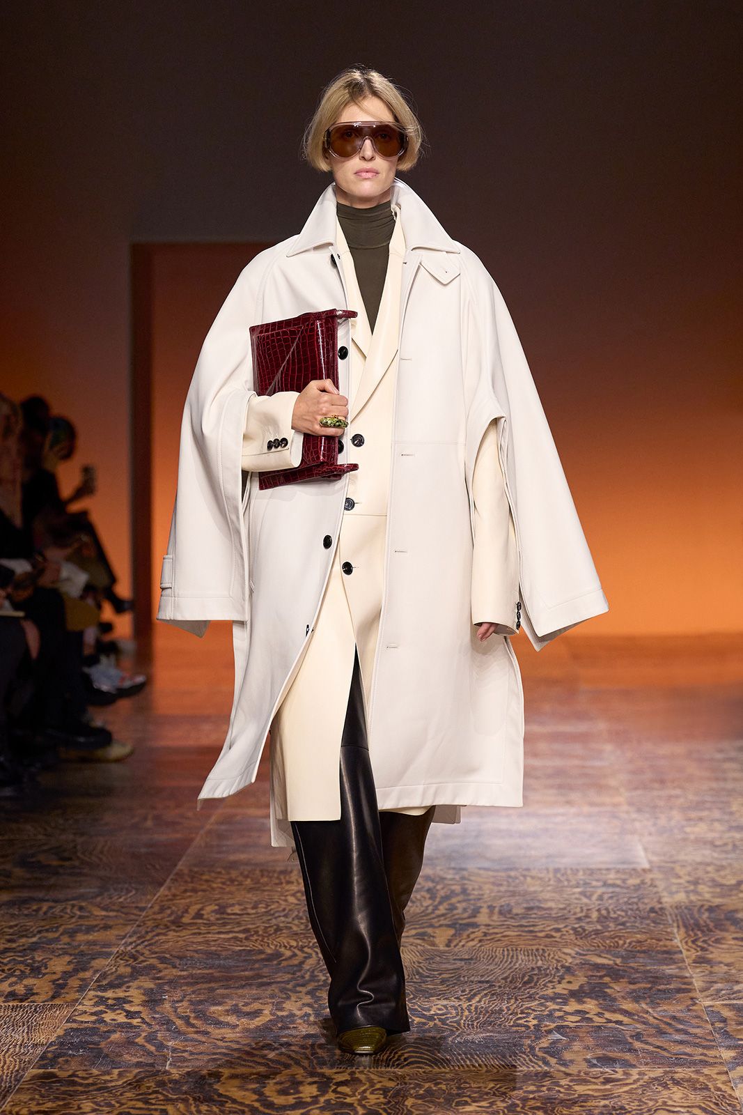 WINTER2024_LOOK_53_W_FIO01002.jpg