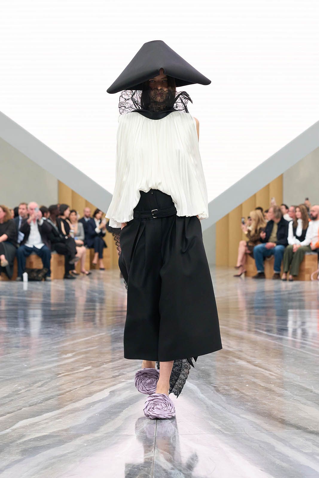 DIOR_W_RTW_SS26_14.jpg