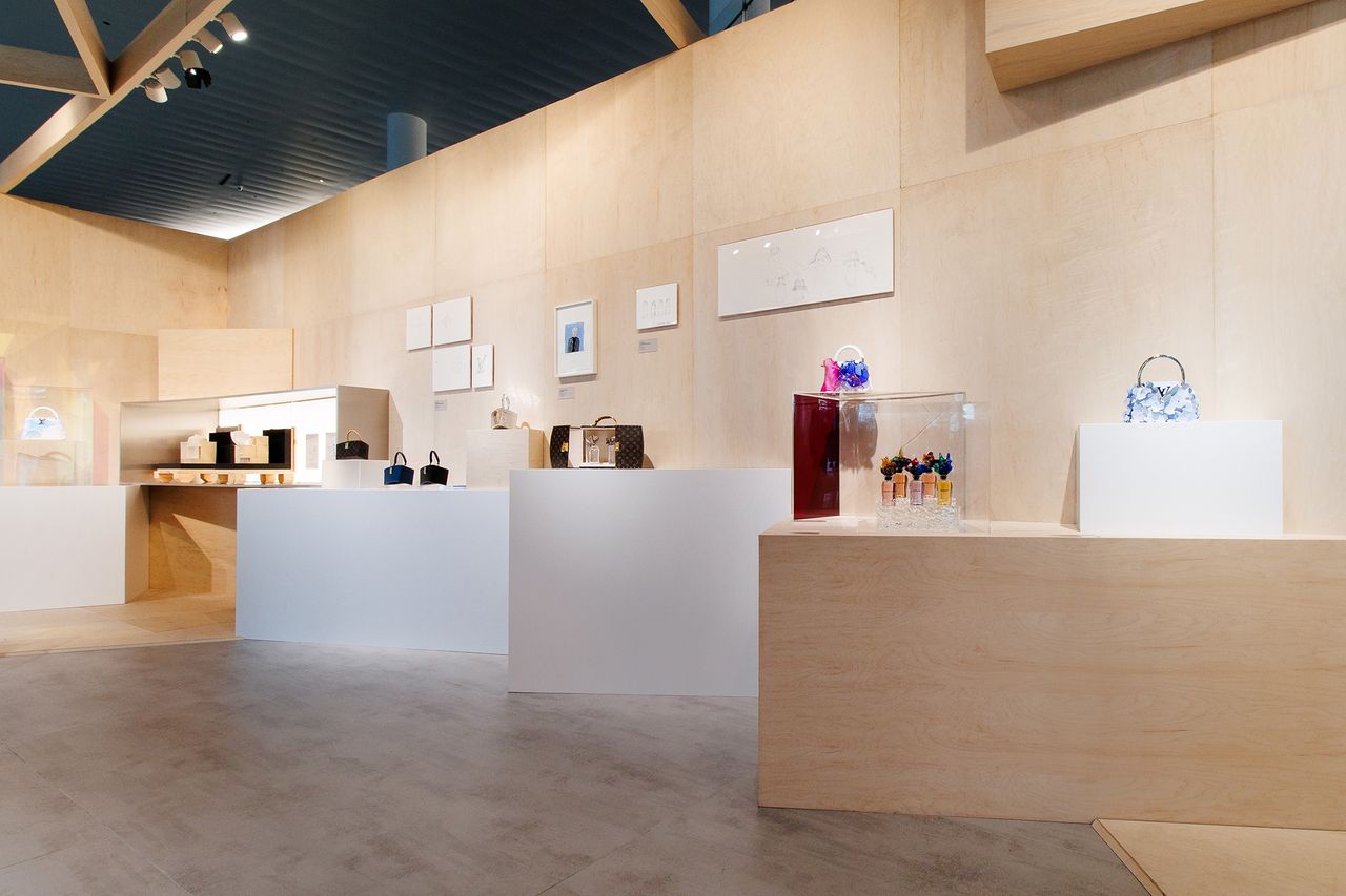 Louis Vuitton X Frank Gehry 1.jpg