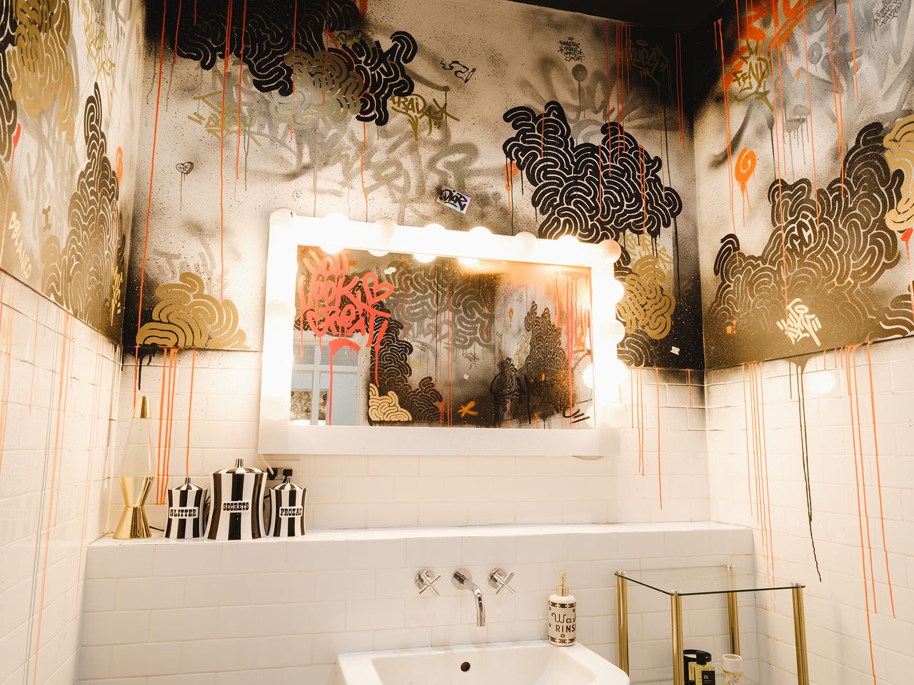 Salon21x Treasuresof New York 6.jpg