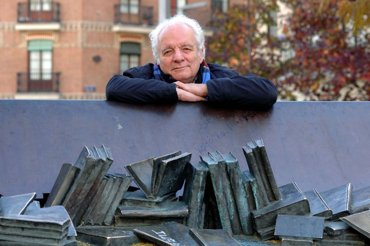 Metalmagazine Javier Reverte.jpg