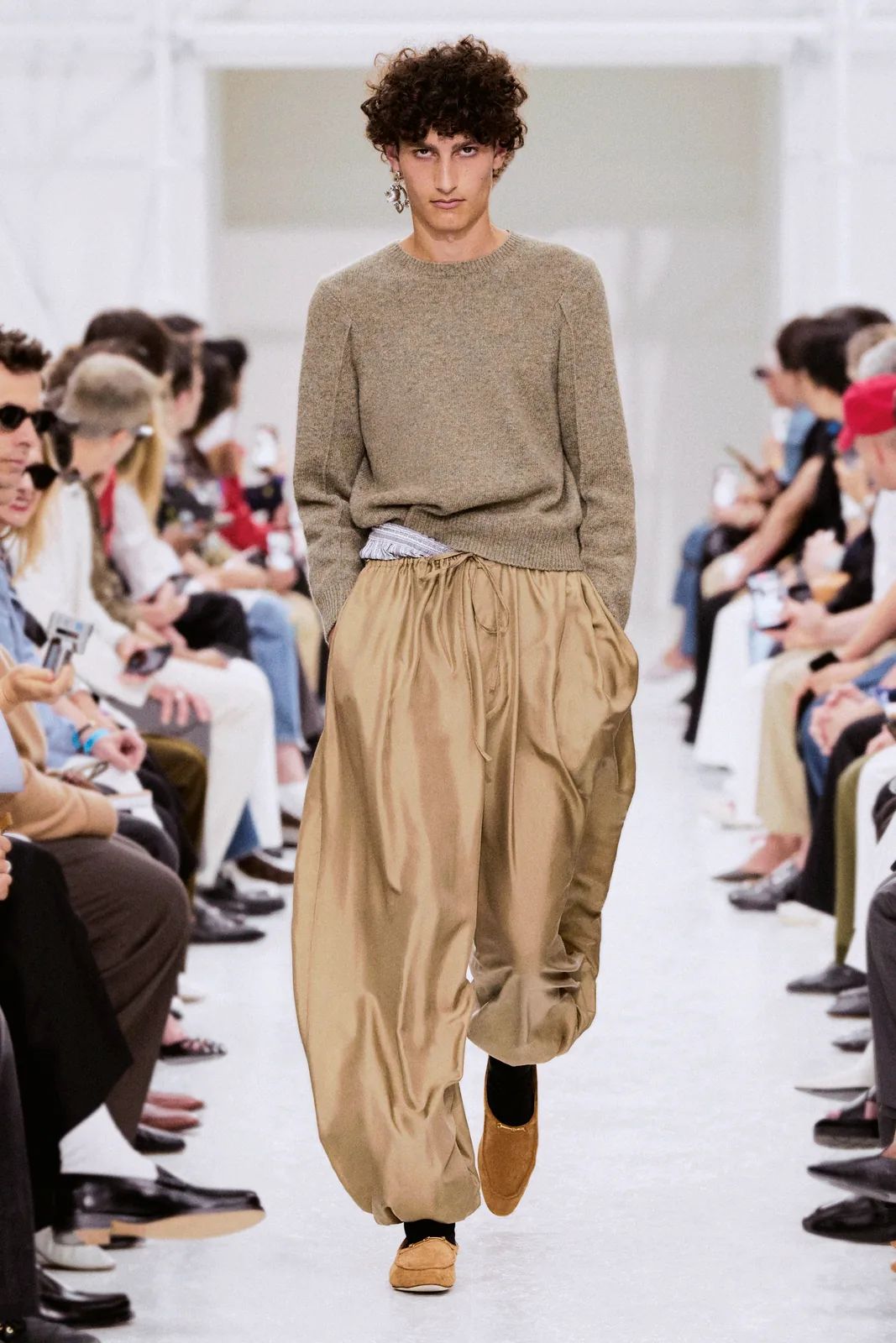 metal-celine-s-s-2027-menswear-18.webp