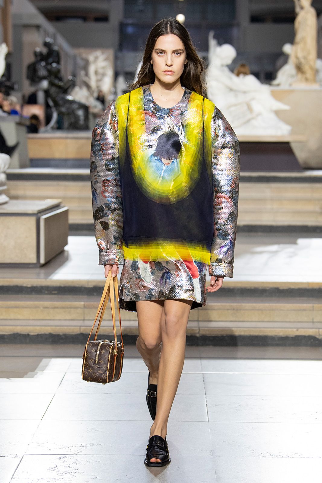 Louis Vuitton F W22 Look 37.jpg