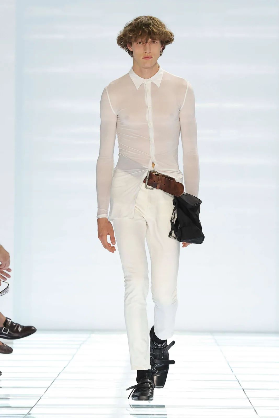 metal-prada-s-s-2027-menswear-05.webp
