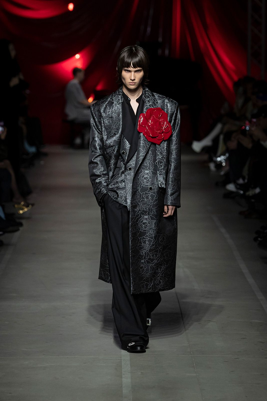 GCDS_031_FW24.jpg