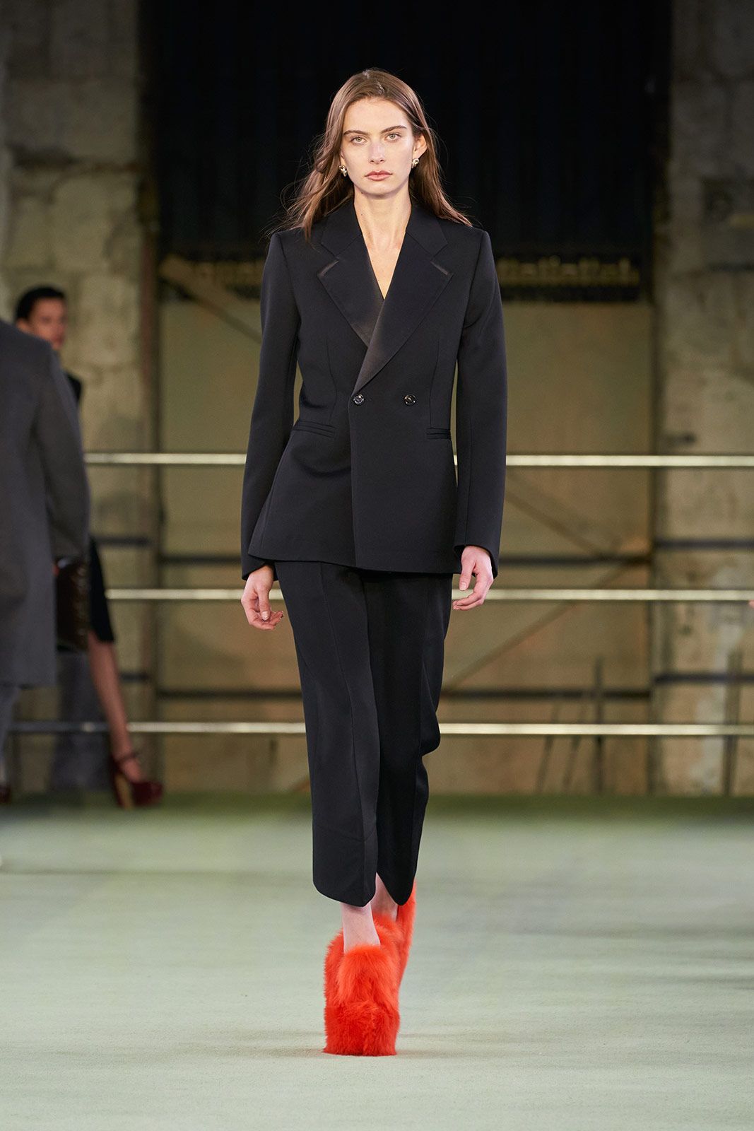 Bottega Veneta W22 016.jpg