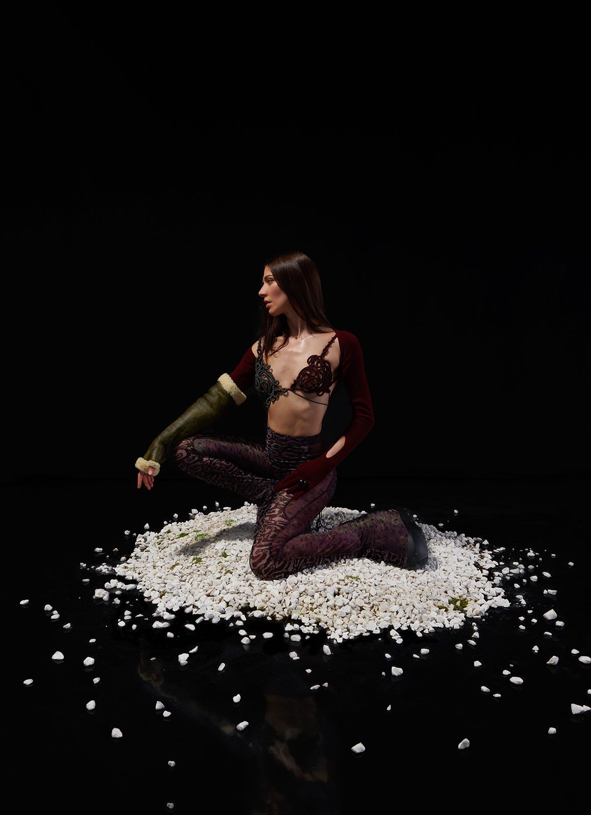 Caroline Polachek Metalmagazine 5.jpg