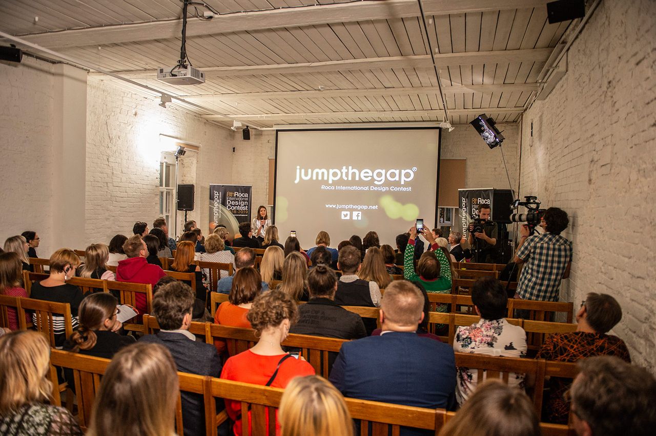 181010 Moscow Roca Jump the Gap Raw Edited 4096pix Ds C4089.jpg