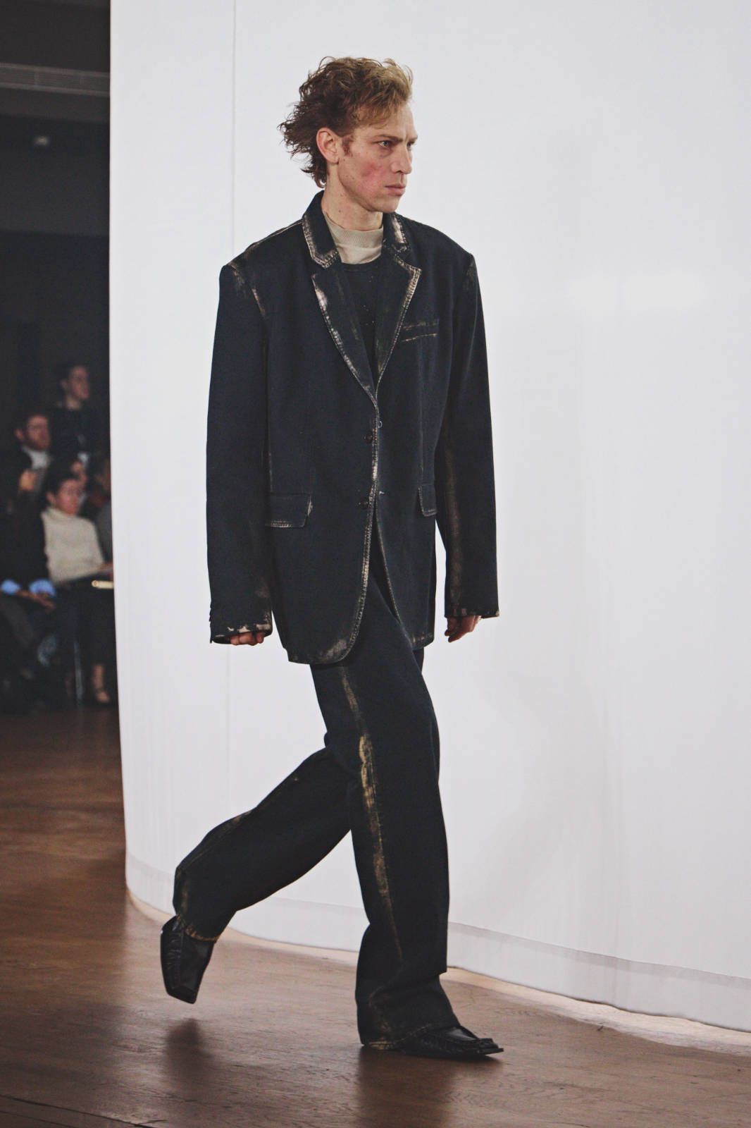Camperlab_fw26_runway_press_look_05.jpg