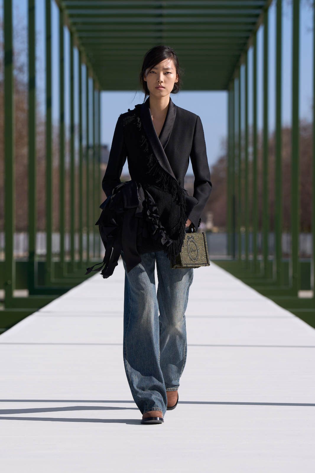 DIOR_W_RTW_FW2627_27.jpg