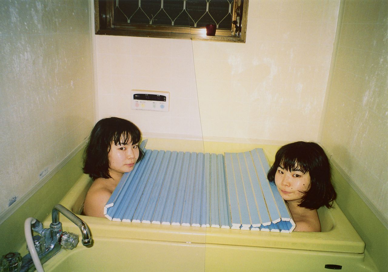 12_Fumiko-Imano_RS273776_yellow-bath-500.jpg