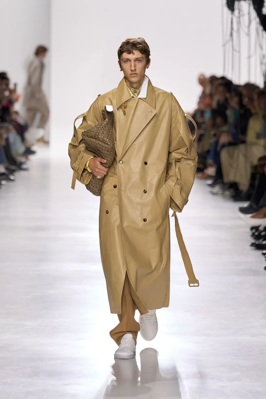 metal-bottega-veneta-03.webp