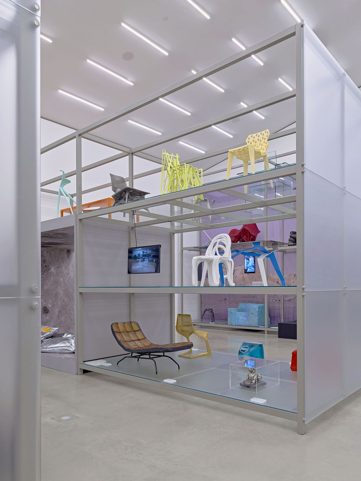Science Fiction Design: From Space Age to Metaverse