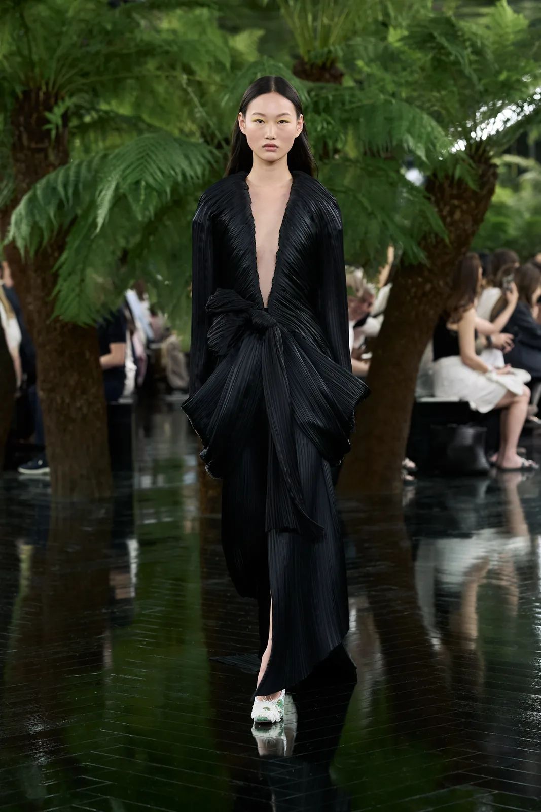 metal-dior-haute-couture-f-w-2026-04.webp