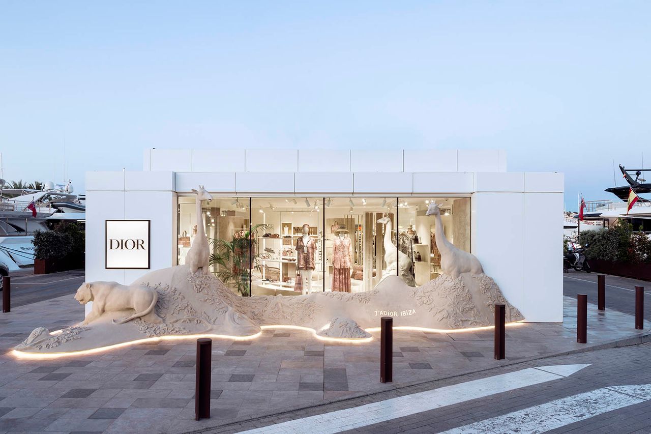 Dior POP Ups 18.jpg