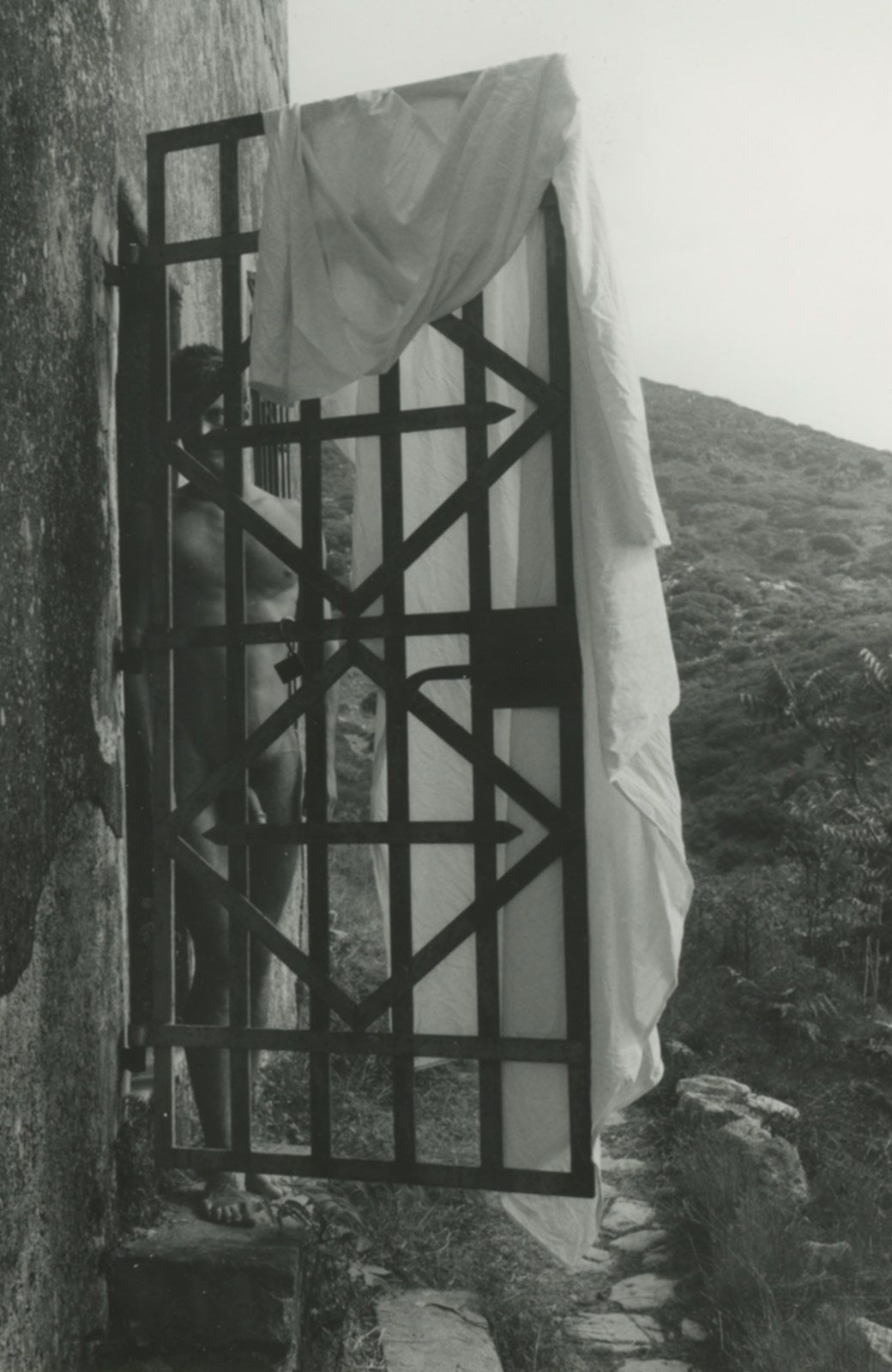 H G115.jpg