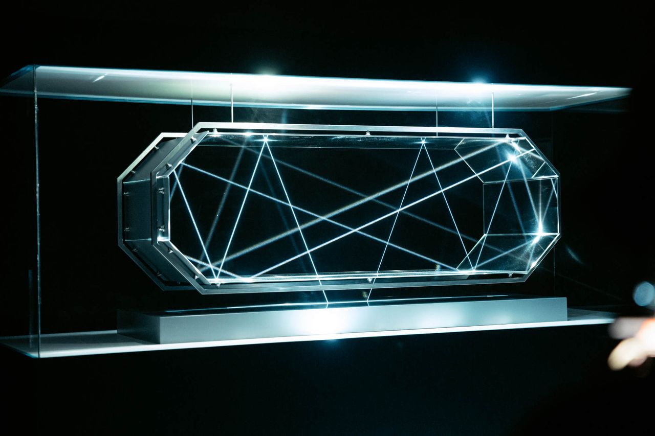 Universos_de_luz_Percepcion_y_espacio_1.jpg