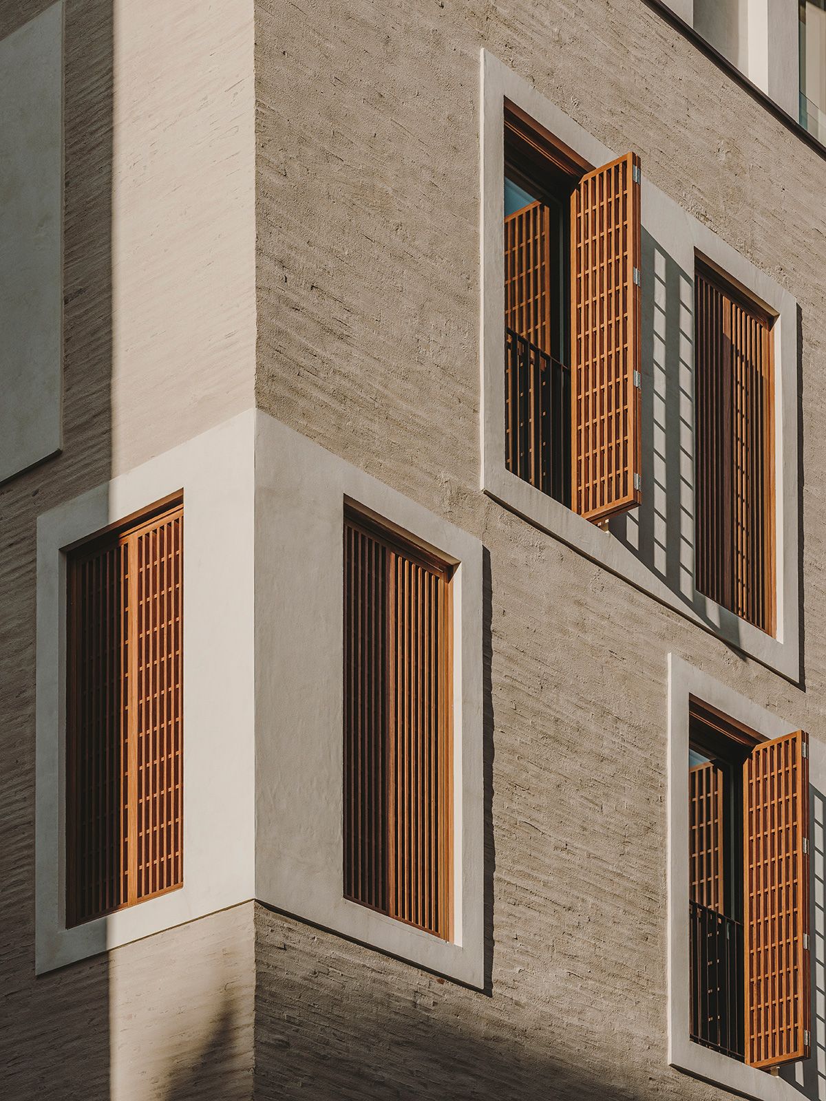 Victor_Bergnes_de_las_Casas_6.jpg